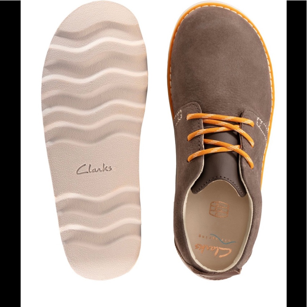 Clarks Crown Kids Leather Shoes Size 1.5